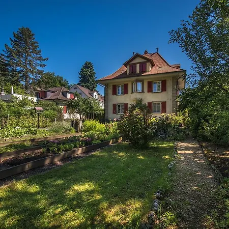 Alma Bed & Breakfast