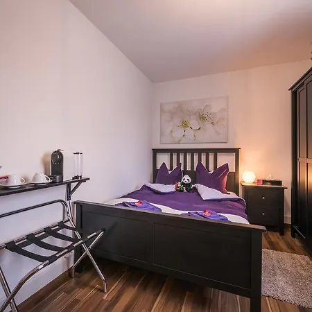 Alma Bed & Breakfast